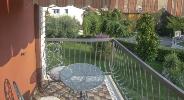 Четырёхместный номер Standard с балконом B&B Il Tramonto
