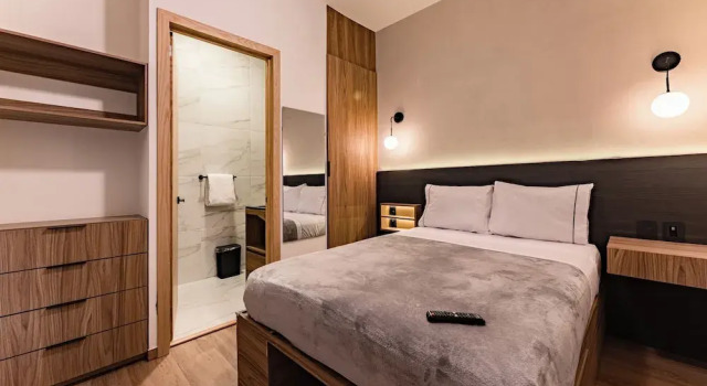 Номер Comfort Suites Monterrey by Escajal Rooms
