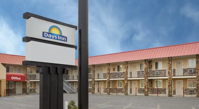 Days Inn by Wyndham Buffalo WY, Забронировать Отель Буффало Вайоминг, рядом с Johnson County Healthcare Center