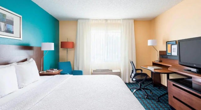 Номер Standard Fairfield Inn & Suites Dallas Park Central