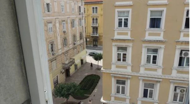 Hostel Rijeka, Забронировать Хостел Отели Приморско-Горанской жупания с парковкой, Парковка