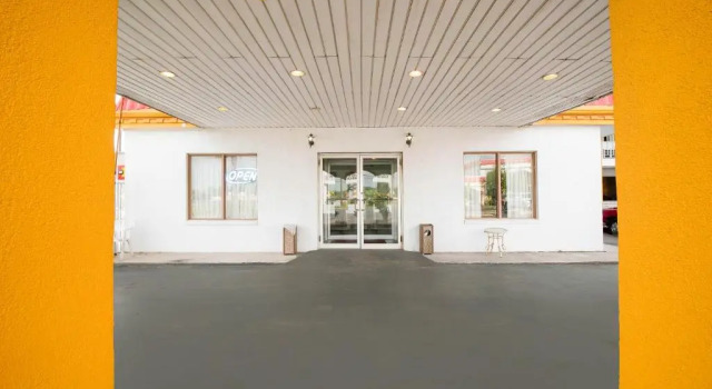 Hotel O Houston East Channelview I-10, Book Hotel Hoteller i Channelview med parkering, Parkering