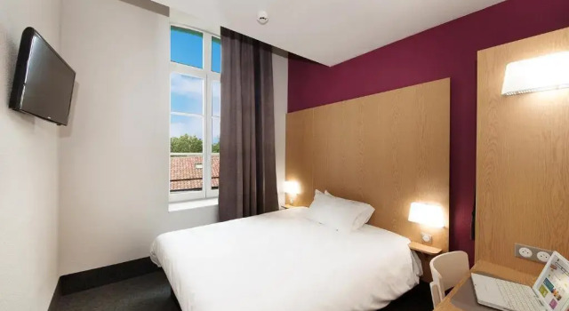 Standart çift kişilik oda B&B HOTEL Castres Centre Gambetta