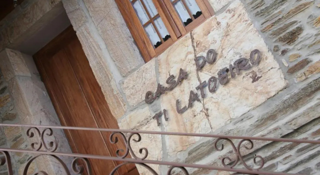 Casa do Ti Latoeiro, Rezervovat Hotel Torre de Moncorvo 