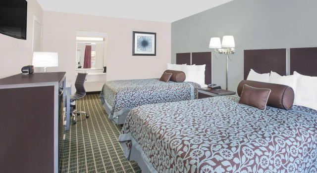 Days Inn by Wyndham Market Center Dallas Love Field