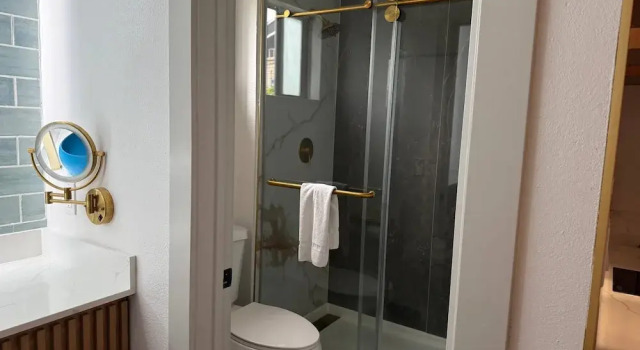 Четырёхместный люкс Rodeway Inn Encinitas North