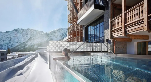 Шале BelArosa Chalet - the luxury hideaway in the Swiss Alps