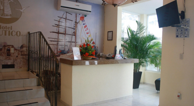 Nautico Inn