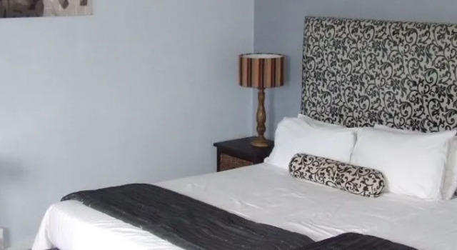 Yes Please Guest House