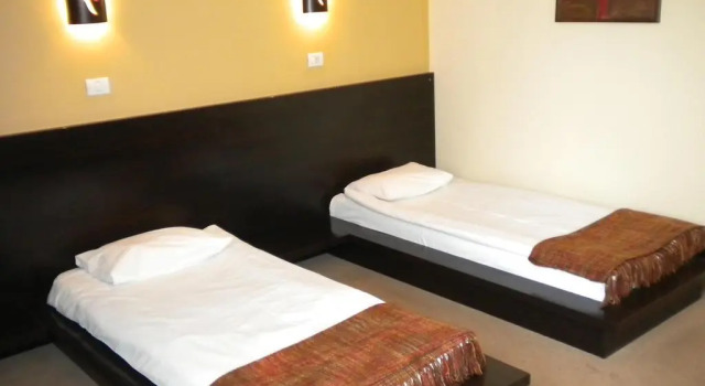 Hotel Maxim, Book Hotel Billige hoteller i Arad