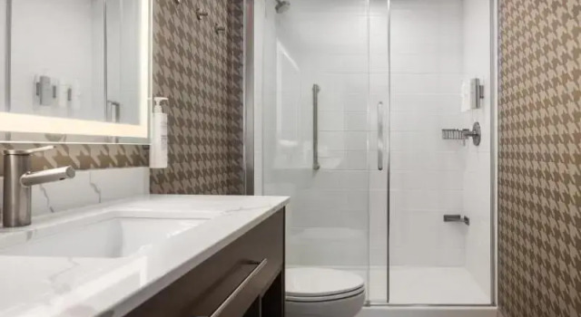 Двухместный люкс c 1 комнатой Home2 Suites By Hilton Kitchener