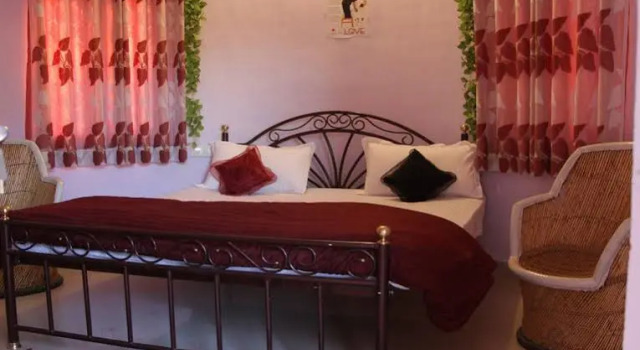 Amrutham Hotel, Забронировать Отель Отели штата Раджастхана с бассейном, Бассейн