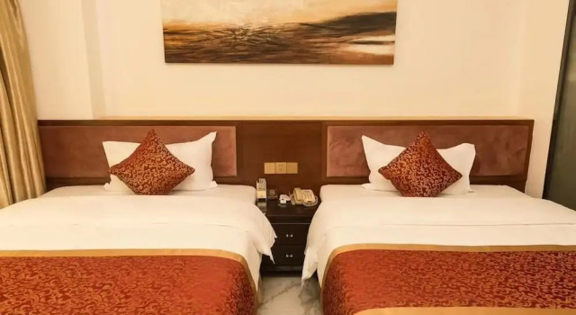 The New Dongyuan International Hotel, Boek Hotel Hotels in Guangdong met parkeren, Parkeren
