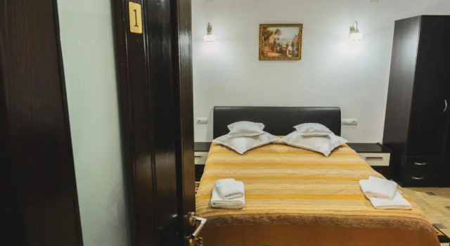 Casa Cristina, Rezervovat Hotel Hotely v Fundu Moldovei s parkováním, Parkování