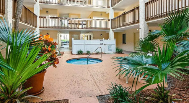 Welcome to paradise unit 2201, Rezerwuj Hotel Hotele w Saint Augustine Area z parkingiem, Parking