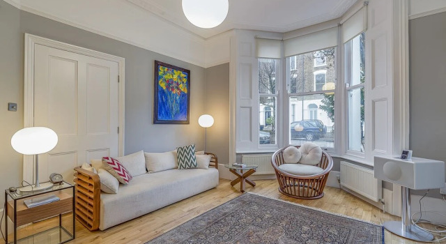 Cheverton Road Townhouse