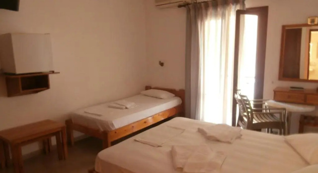 Camera Standard Hotel Aris