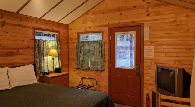 Двухместный номер Standard Emerald Forest Cabins