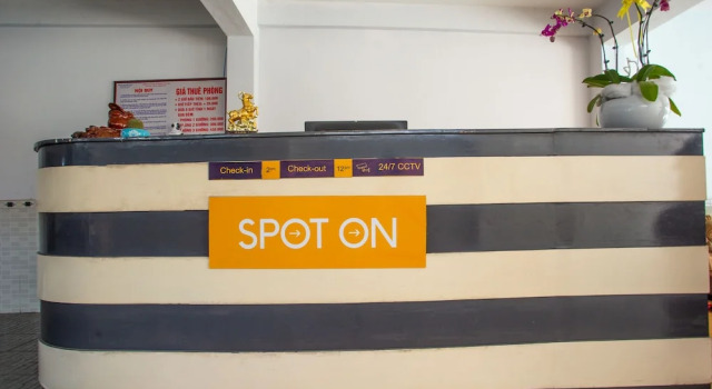 SPOT ON 762 Duc Anh, Забронировать Отель Хюэ Тхыатхьен-Хюэ, рядом с Tu Dam Pagoda