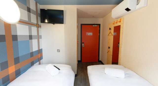 easyHotel Glasgow City, Забронировать Отель Отели Глазго 3 звезды, рядом с Подвесной мост Портленд-Стрит, 3*