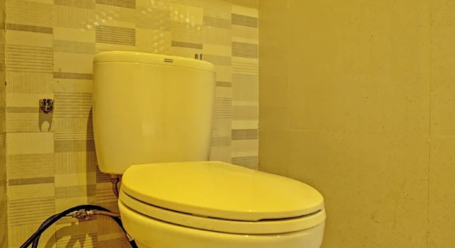 Standard huone Super OYO Capital O 92633 Spring Hotel Gubeng