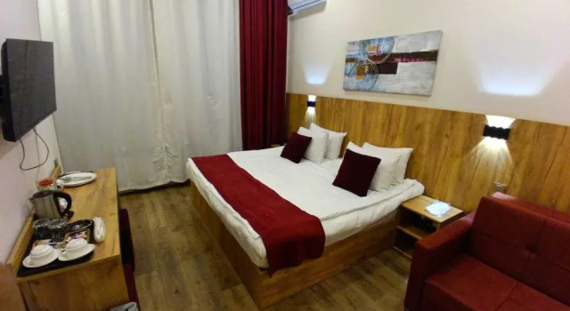 L10D10 Hotel Baku, Забронировать Отель Баку Азербайджан, рядом с Мечеть Тезепир
