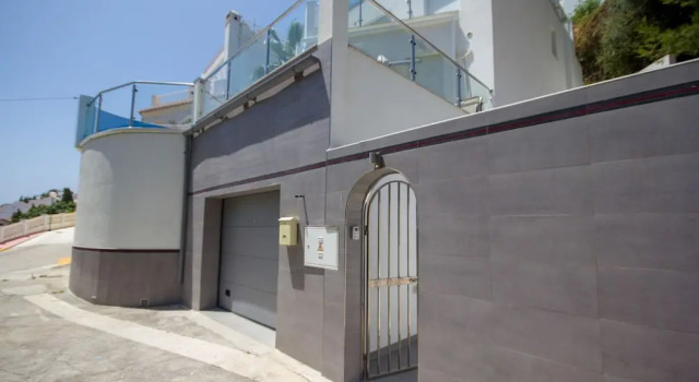 Villa Terrazas de Burriana Nerja Canovas, Забронировать Вилла Виллы Нерха, рядом с Tuesday Market, Вилла