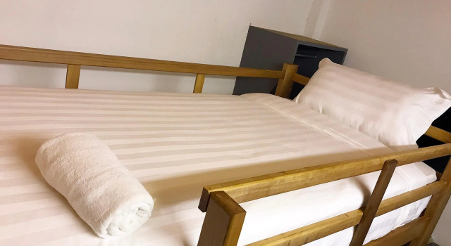 Кровать в общем номере New iHouse Hotel - Hostel