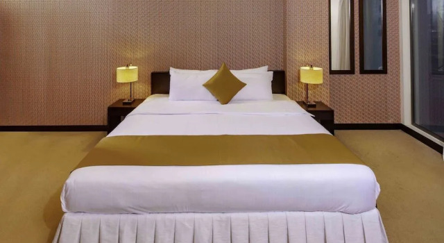 Swan Executive Suites, Đặt Khách sạn Khách sạn ở Al Seef có hồ bơi, Hồ bơi