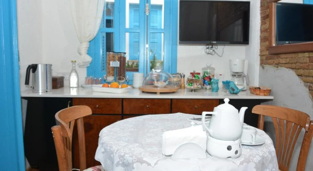 Cypriot Swallow Boutique Hotel, Забронировать Бутик-отель Бутик-отели Никосии, рядом с Center of Visual Art and Research, Бутик-отель