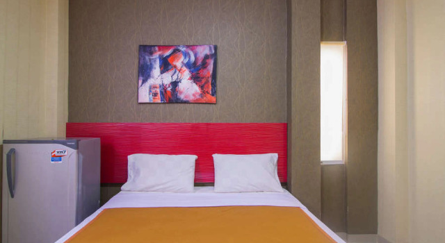 Номер Standard RedDoorz near Cilandak Town Square