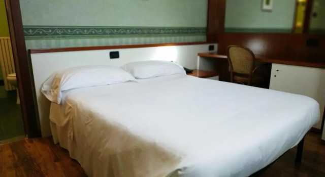 Standard- dobbelt værelse Hotel Aurora