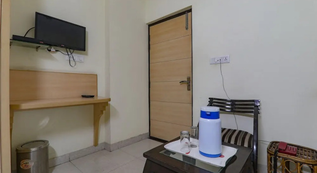 Fabhotel Govinda Royal, Забронировать Отель Канпур штат Уттар-Прадеш, рядом с Центральный вокзал Канпура