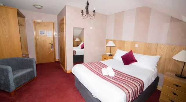 Двухместный номер Standard The Frontier Hotel