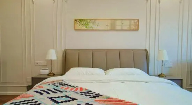 Люкс с красивым видом из окна Yunyang Light Luxury Homestay