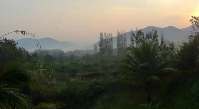 Mon L' Ville Resort, Buchen Sie Resort Ban Tako Lang Thailand