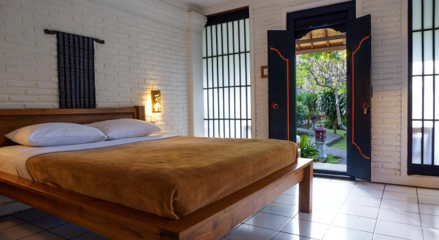 Puri Kelapa Garden Cottages, Rezervovat Rekreační dům Hotely v Bali s bazénem, Bazén