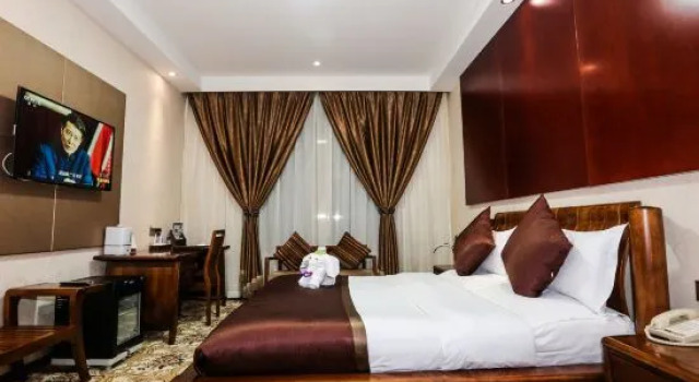 Люкс Business Jiuquan Longteng Hotel