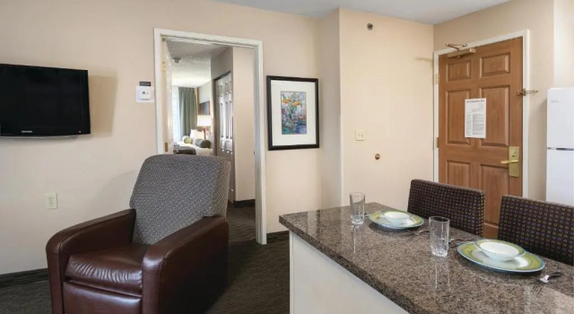 Люкс с 2 комнатами Aspen Suites - Rochester