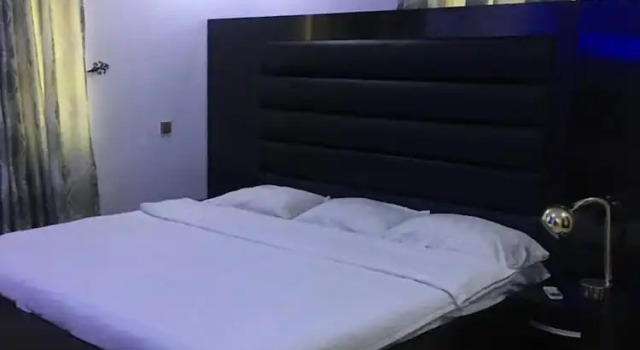 Апартаменты Luxury Jaybritt Luxury Apartment