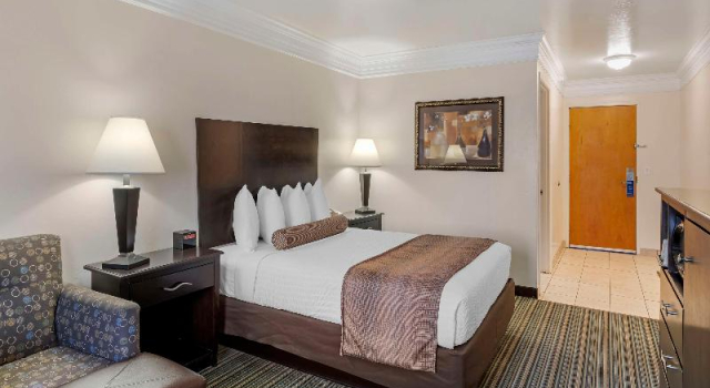 Номер Standard Best Western Liberty Inn