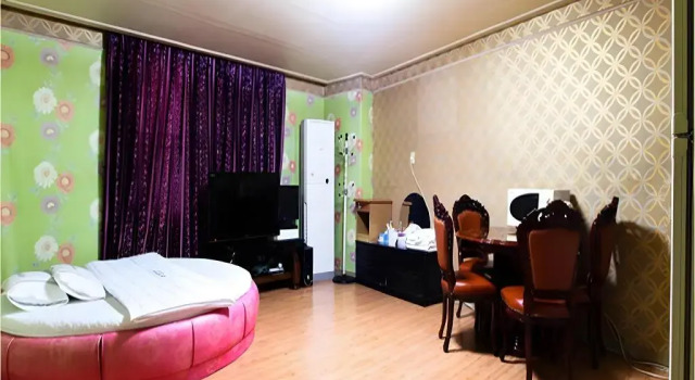 Dongrae Oncheon Hotel, Prenota Hotel Hotel a Busan con parcheggio, vicino a Hurshimchung Spa, Parcheggio