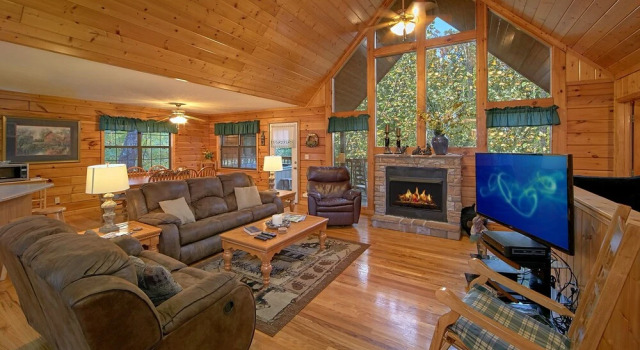 Sweet Mountain Laurel 403 - Four Bedroom Cabin