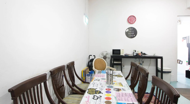 Drop Inn Singapore