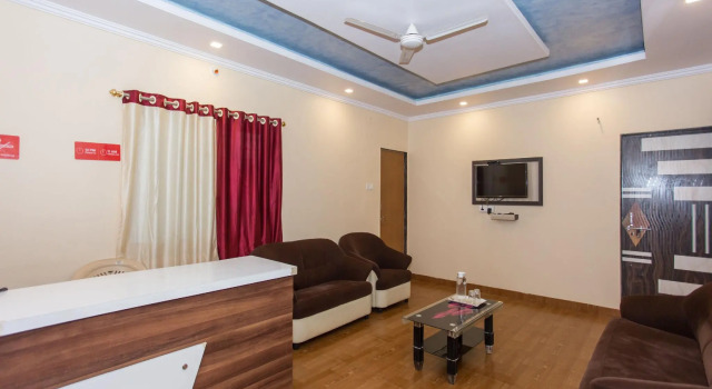 OYO 12935 Hotel Shrushti Inn