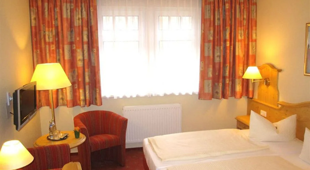 Kurpark Flair Hotel Im Ilsetal, Prenota Hotel Hotel SPA a Garz, SPA