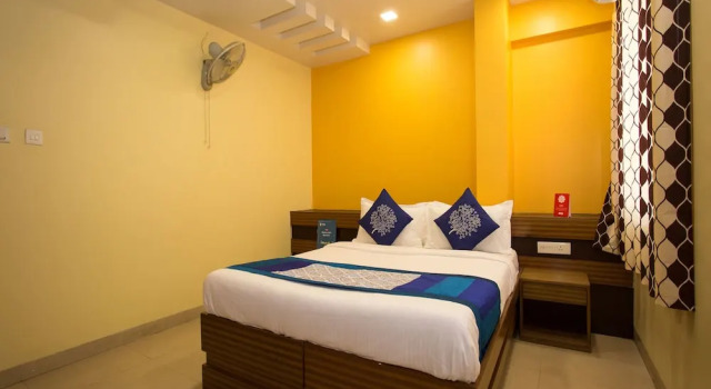 OYO 10679 Hotel Nanashree Executive, Réserver Hôtel Wagholi Maharashtra