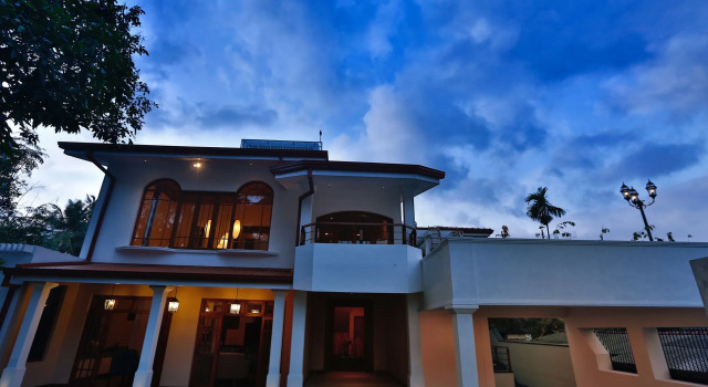 Clove Villa