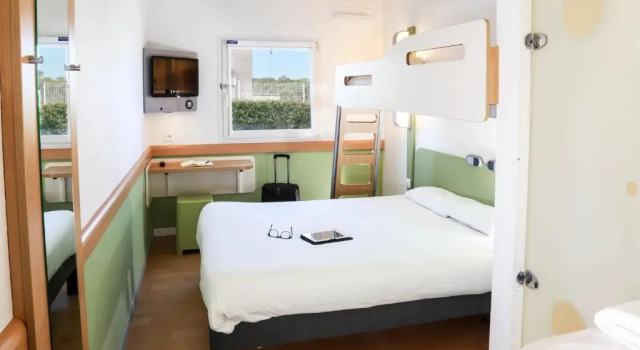 Двухместный номер Standard Ibis Budget Marseille Vitrolles