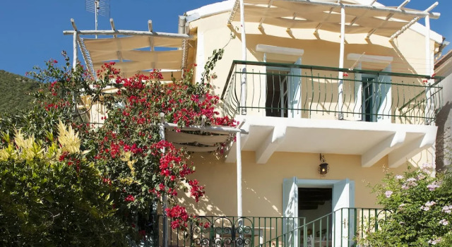 Korakiana Cottage